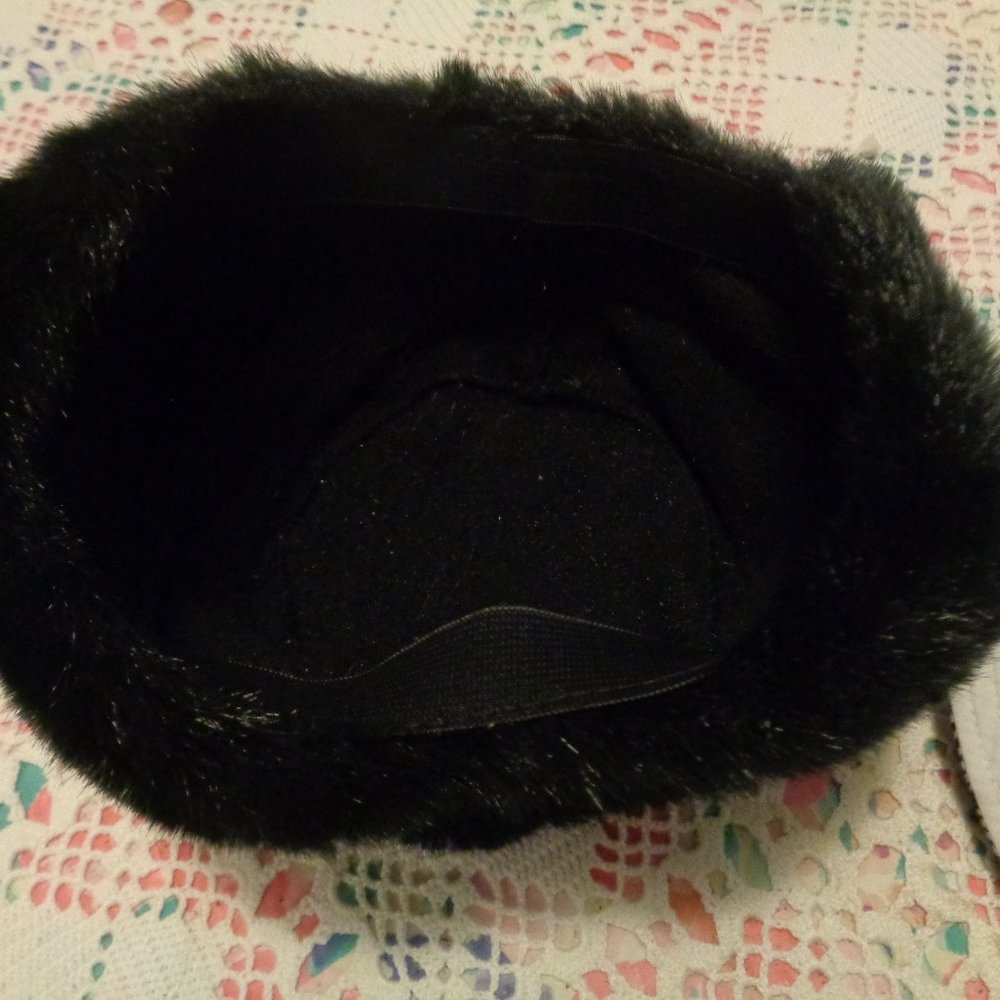 FAUX FUR HAT & PRETTY SUNHAT 2 - Picture 6 of 6